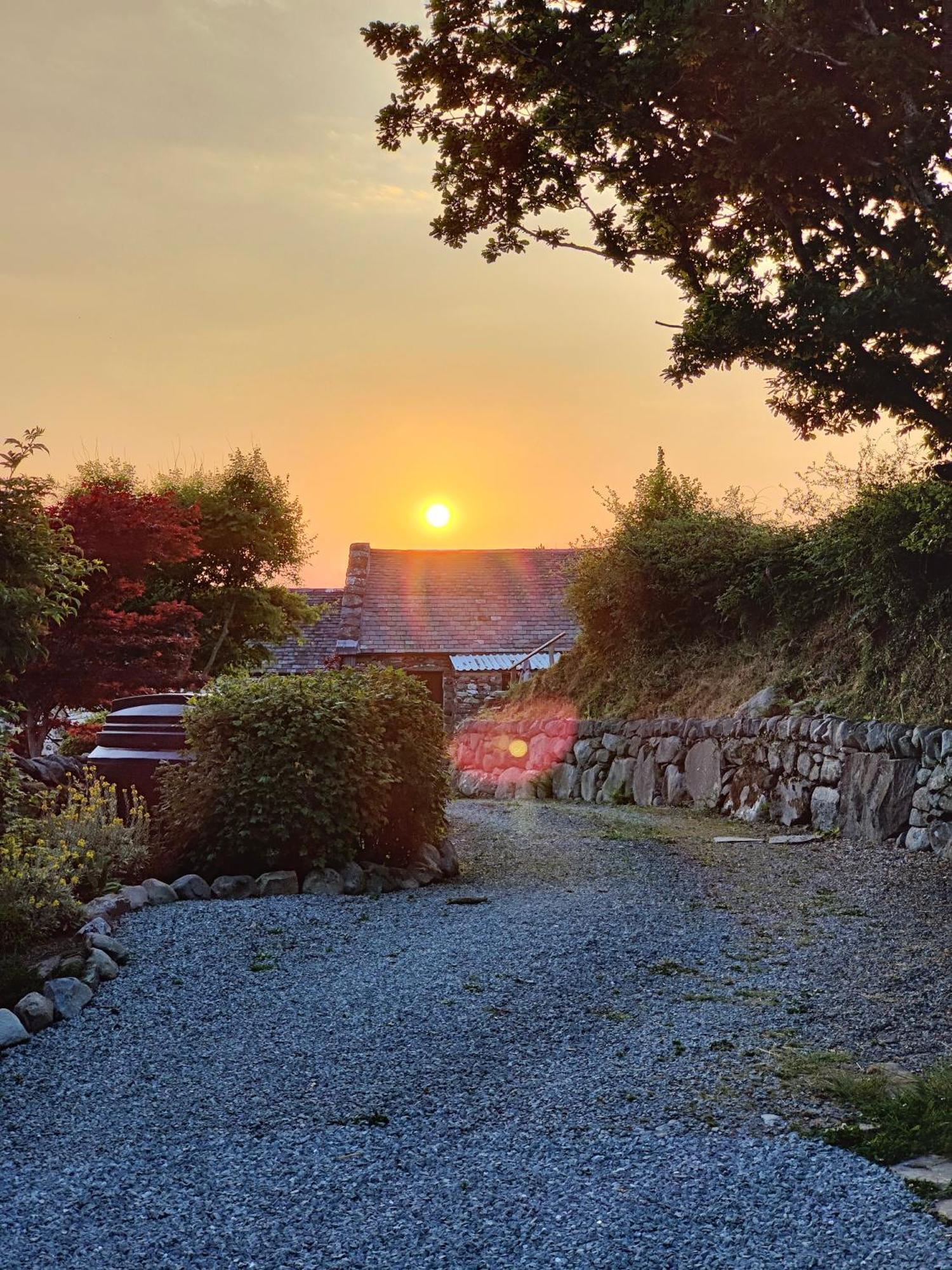 Ty Gwennol Near Gilfach Goch Leilighet Llanbedr  Eksteriør bilde